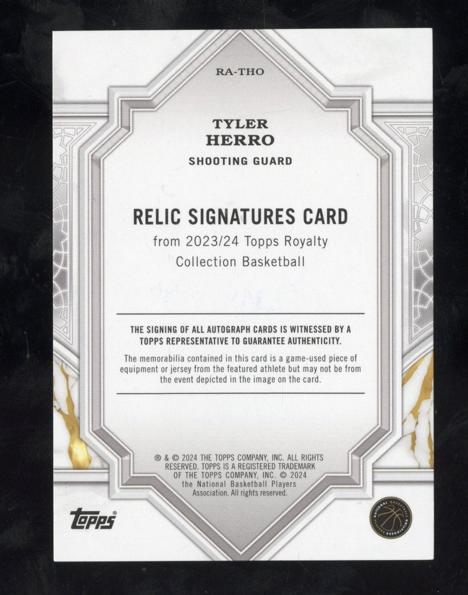 2023-24 Topps Royalty Collection Tyler Herro #RA-THO Relic Auto Blue 01/15